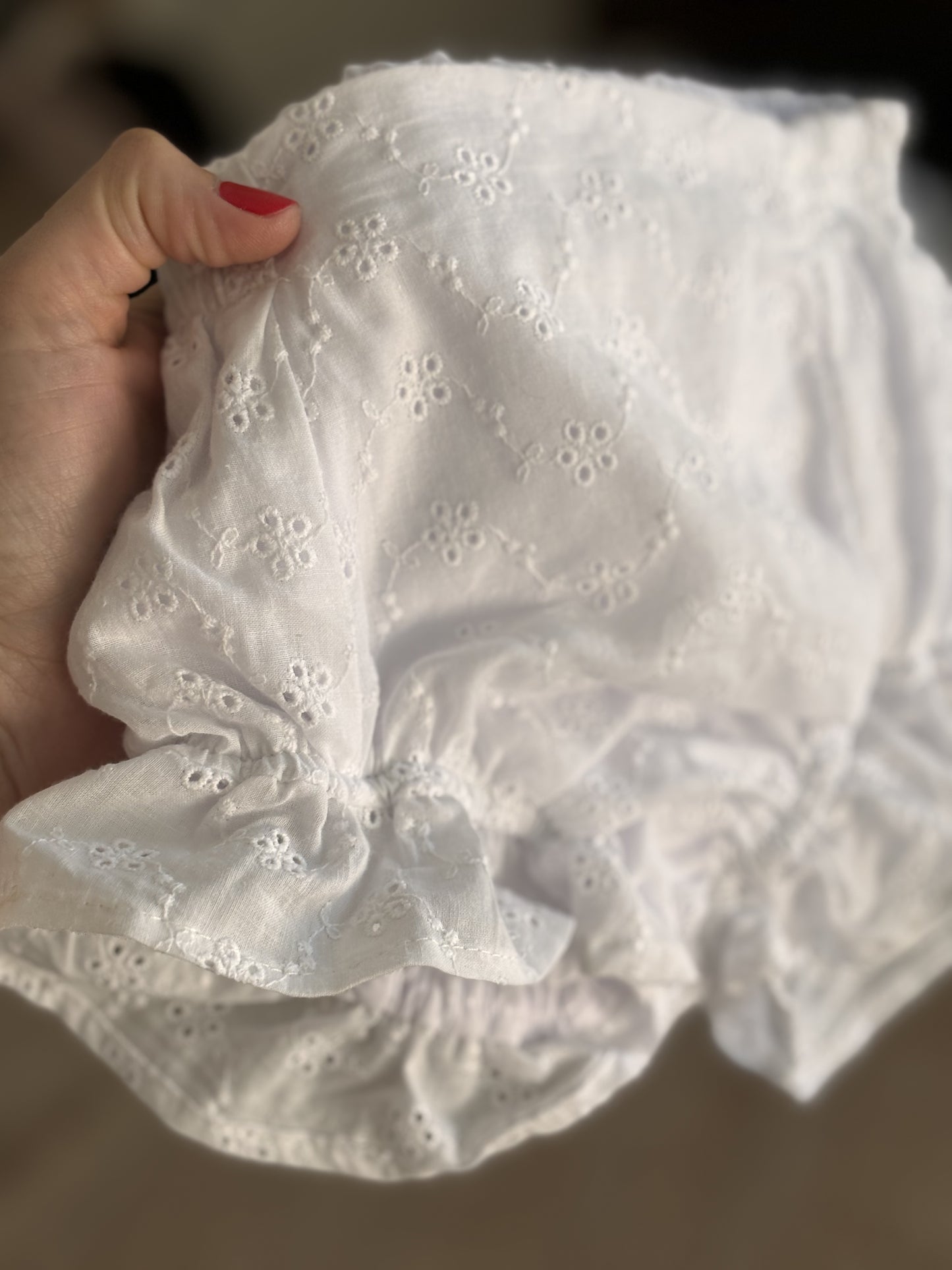 Braguita-short Blanco Bordados.