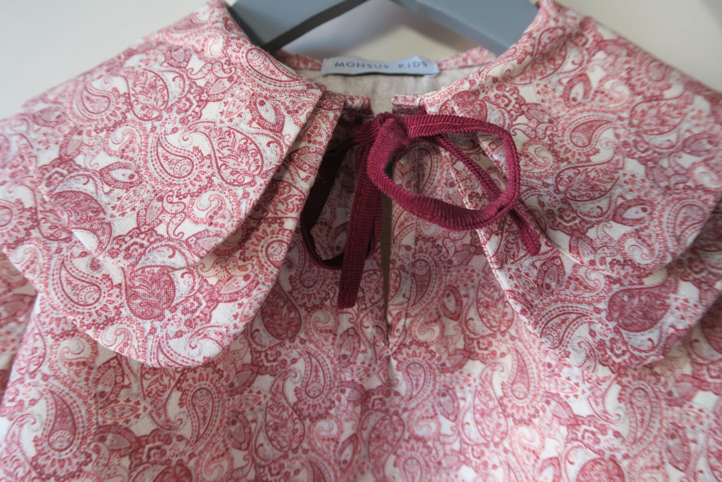Vestido Paisley burdeos